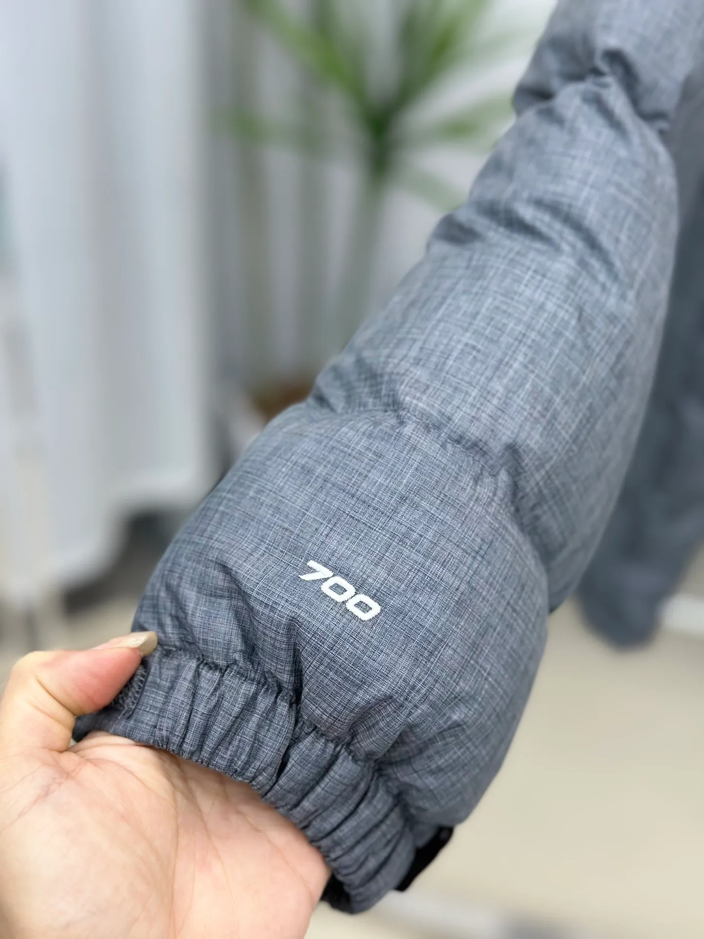 Quality 【The North Face 1996Nuptse 1996/Classic / / 】 ： The North Face" 、 。 The North Face" 。 The North Face。 。 , 。 The North Face" , Yosemite Half Dome, 。 + ： ✅ ：RDS Quality 700 / 280g ✅ ： ✅ ：YKK ISO 9000Quality ZP ✅ ：340TPremium ✅ ： ， ， Lightweight 。 ： ： DWR (DWR ） ～ ： 700 （RDS ) 1990 ， ， ， ， Lightweight 。